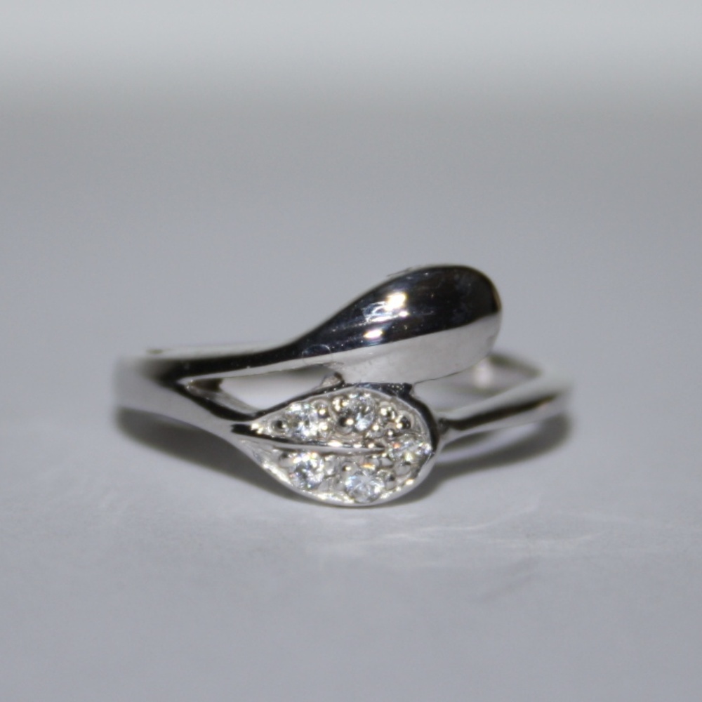 NWT sterling silver double leaf .925 ring size 5 - Picture 3 of 5